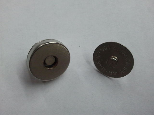 Nickle Magnet Button